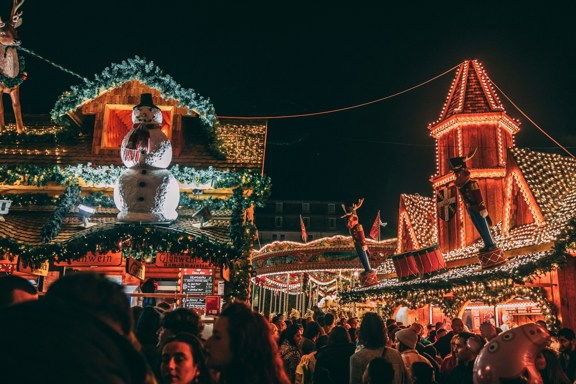 Birmingham Christmas Market (Unsplash)