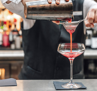 Cocktail Pour